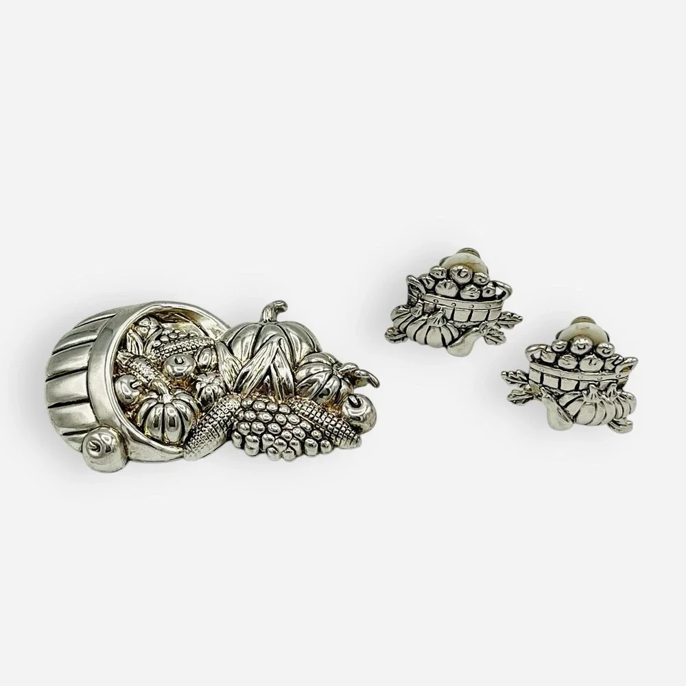 Vintage Cornucopia Best Brooch Pendant MJ Marie Jennifer Earrings Silver Pumpkin